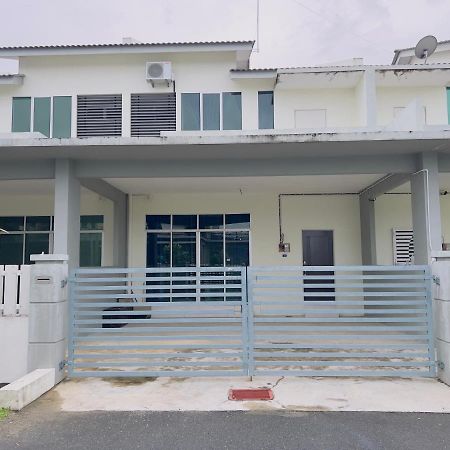 Noor Homestay Paddy View 加央 外观 照片